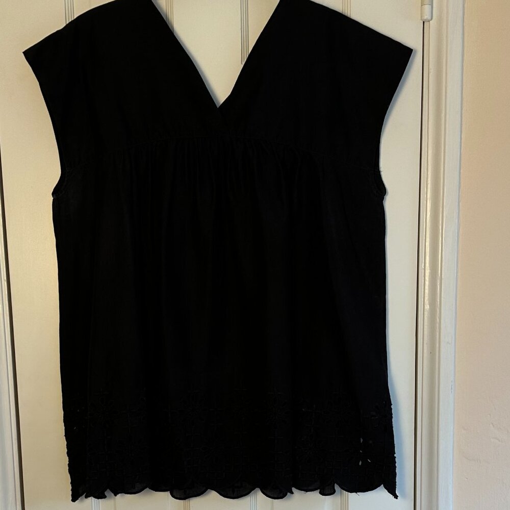 Uniqlo Black Cotton Sleeveless V-neck, Eyelet Hem Tunic Top, Size: L